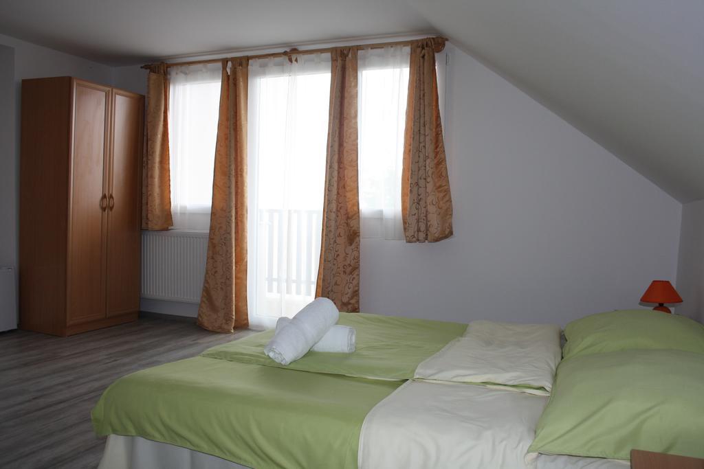 Bed and Breakfast Berkes Vendeghaz Badacsonytördemic Pokój zdjęcie